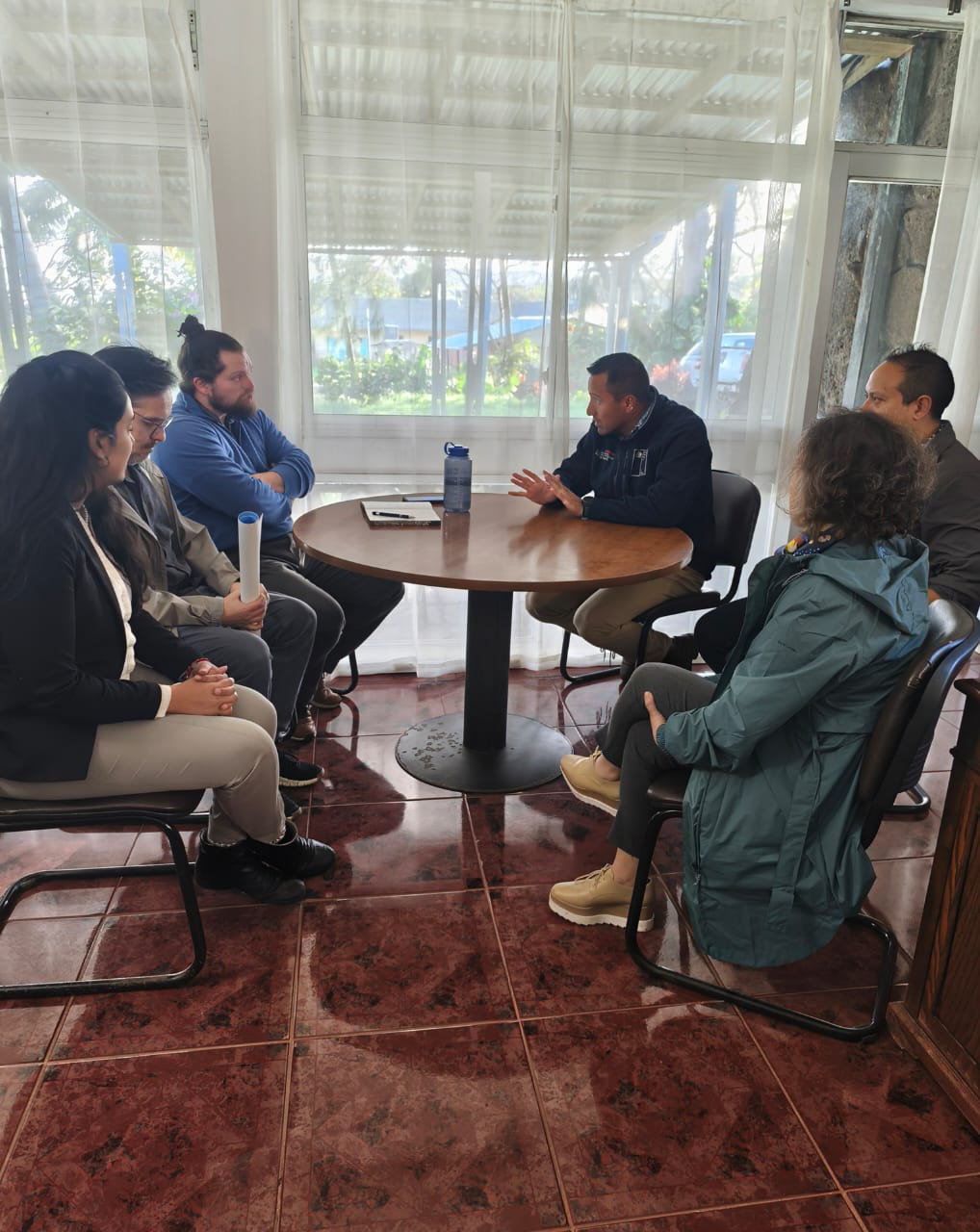 Representantes de MTT se reúnen con CODEIPA en Rapa Nui